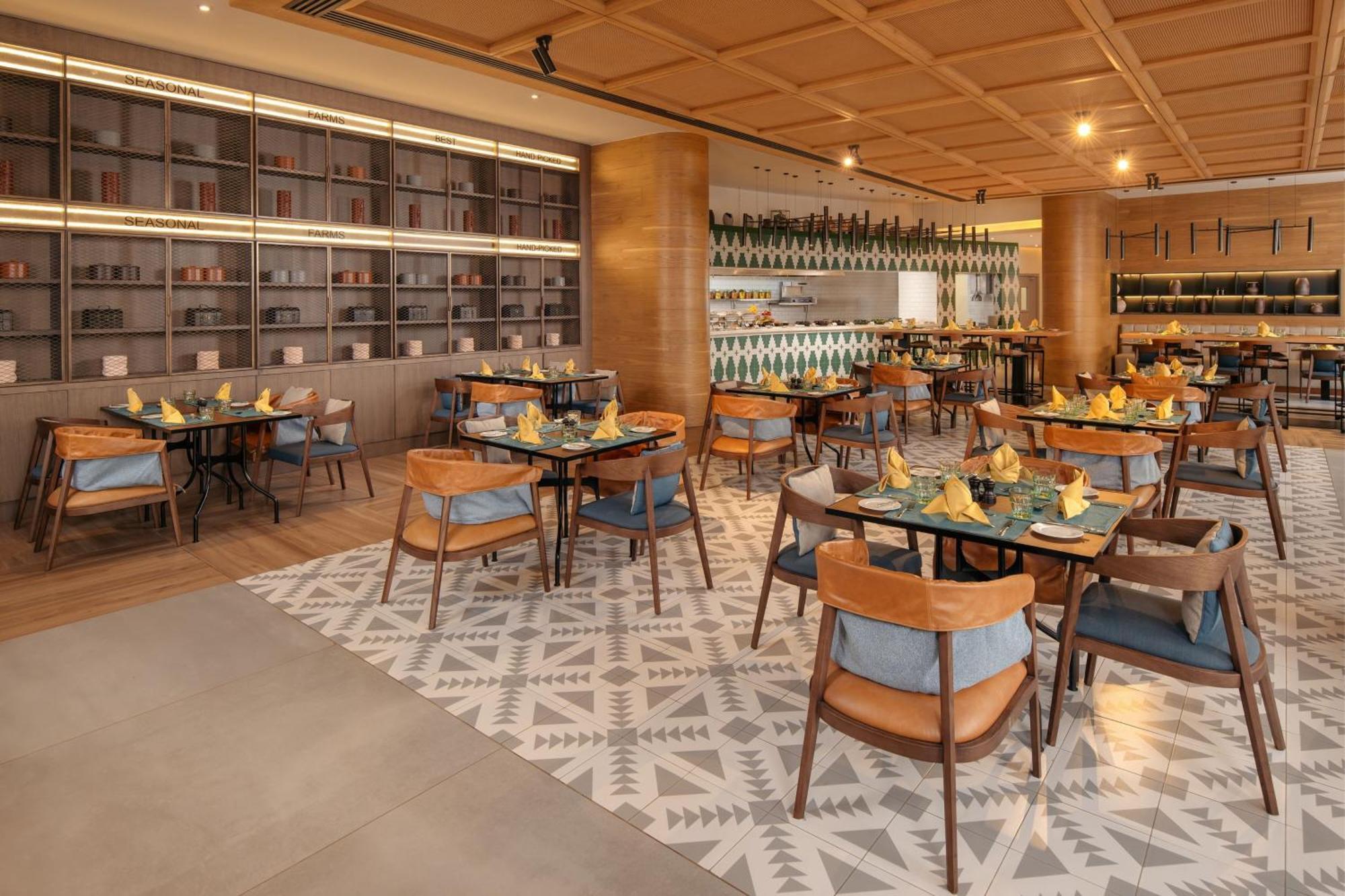 Four Points By Sheraton Kampala Bagian luar foto