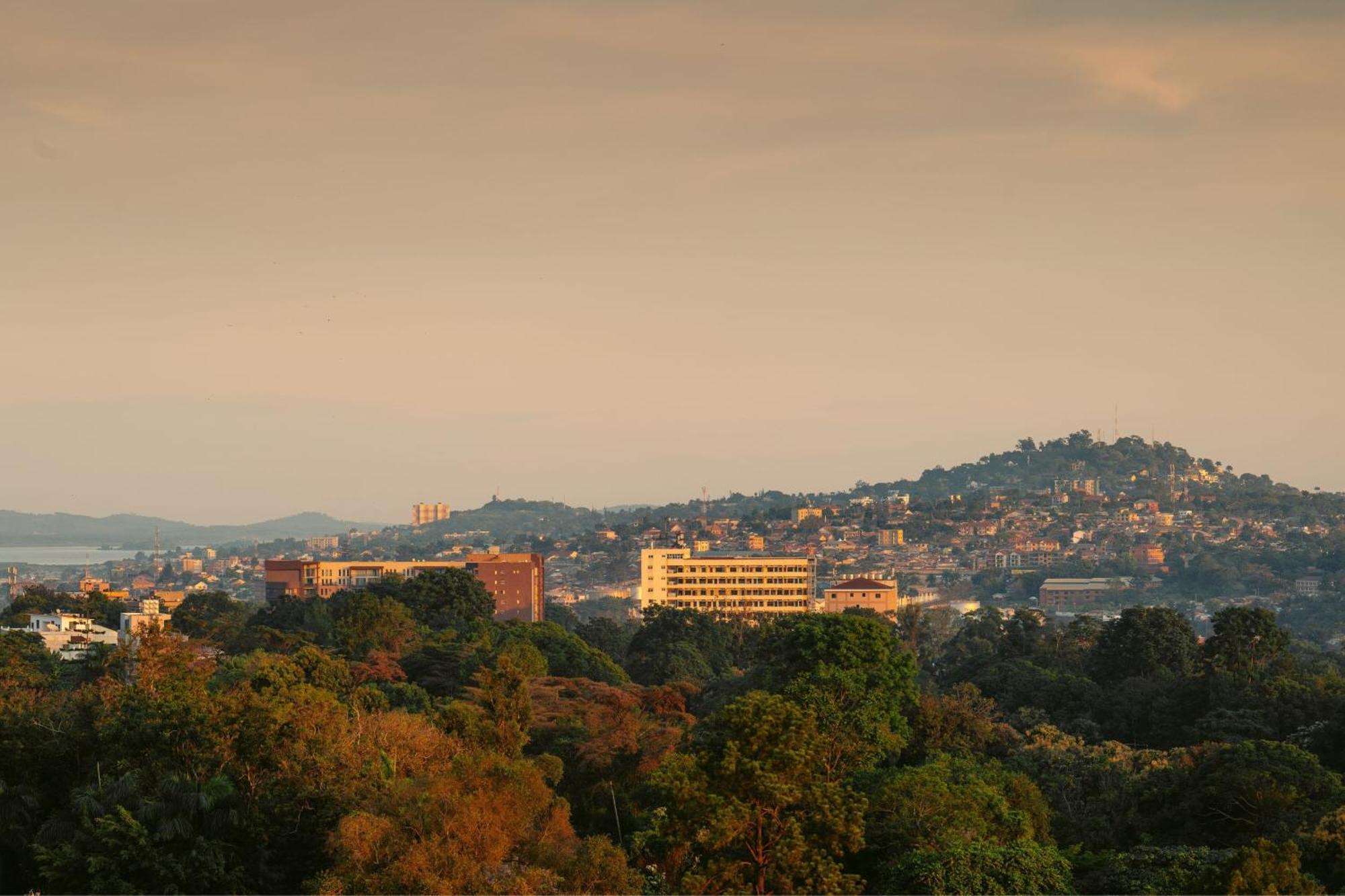 Four Points By Sheraton Kampala Bagian luar foto